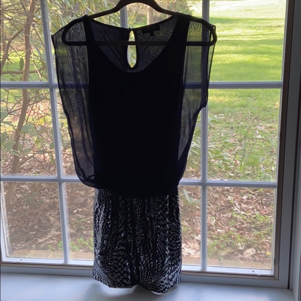 Cute party dress!